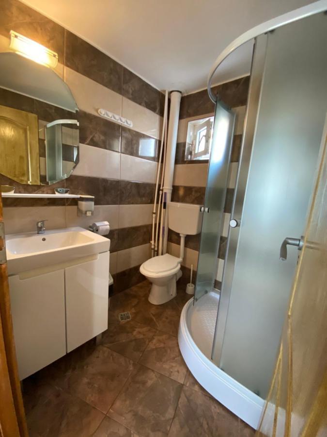 Casa Ciobi Hotel Două Mai Kültér fotó