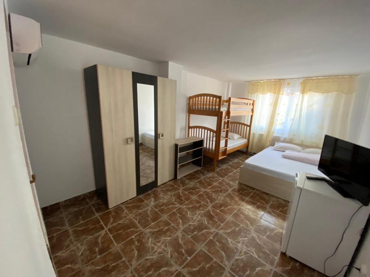 Casa Ciobi Hotel Două Mai Kültér fotó