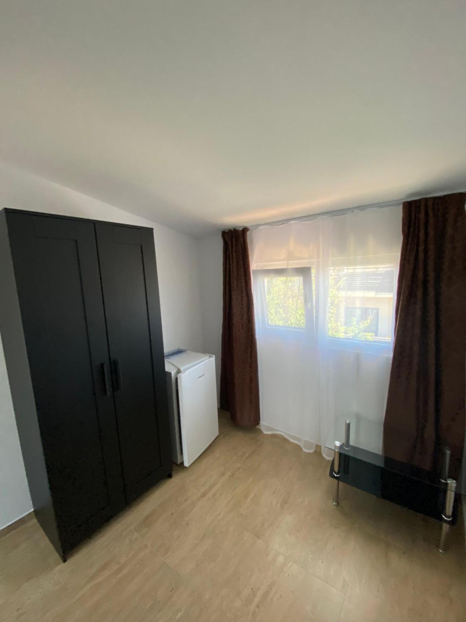 Casa Ciobi Hotel Două Mai Kültér fotó